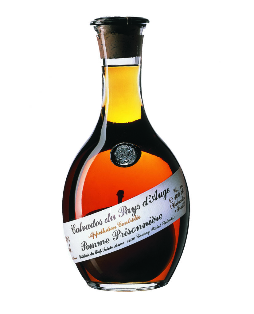 CALVADOS du Pays d'Auge A.O.C., Pomme Prisonnière 90 cl, 40 CALVADOS du Pays d'Auge A.O.C., Pomme Prisonnière 90 cl, 40